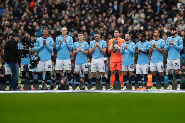 球迷们总是 球迷们总是