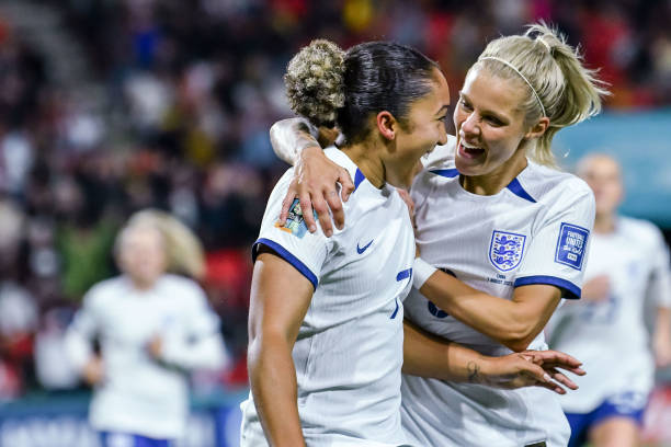 最终以明显 最终以明显